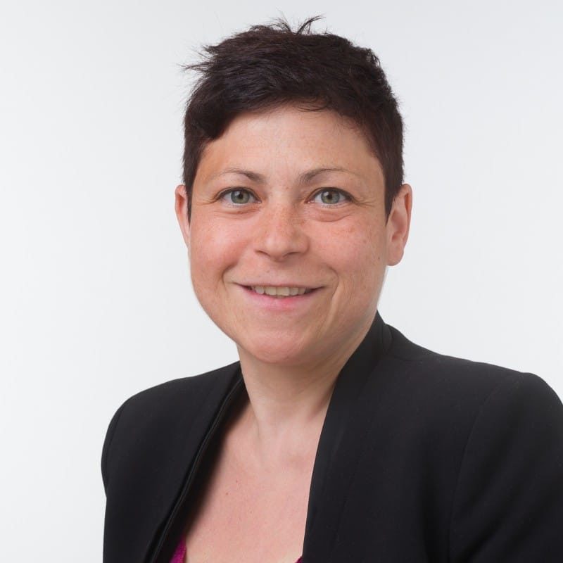 Yaël Elster mandate l'agence BB Switzerland®